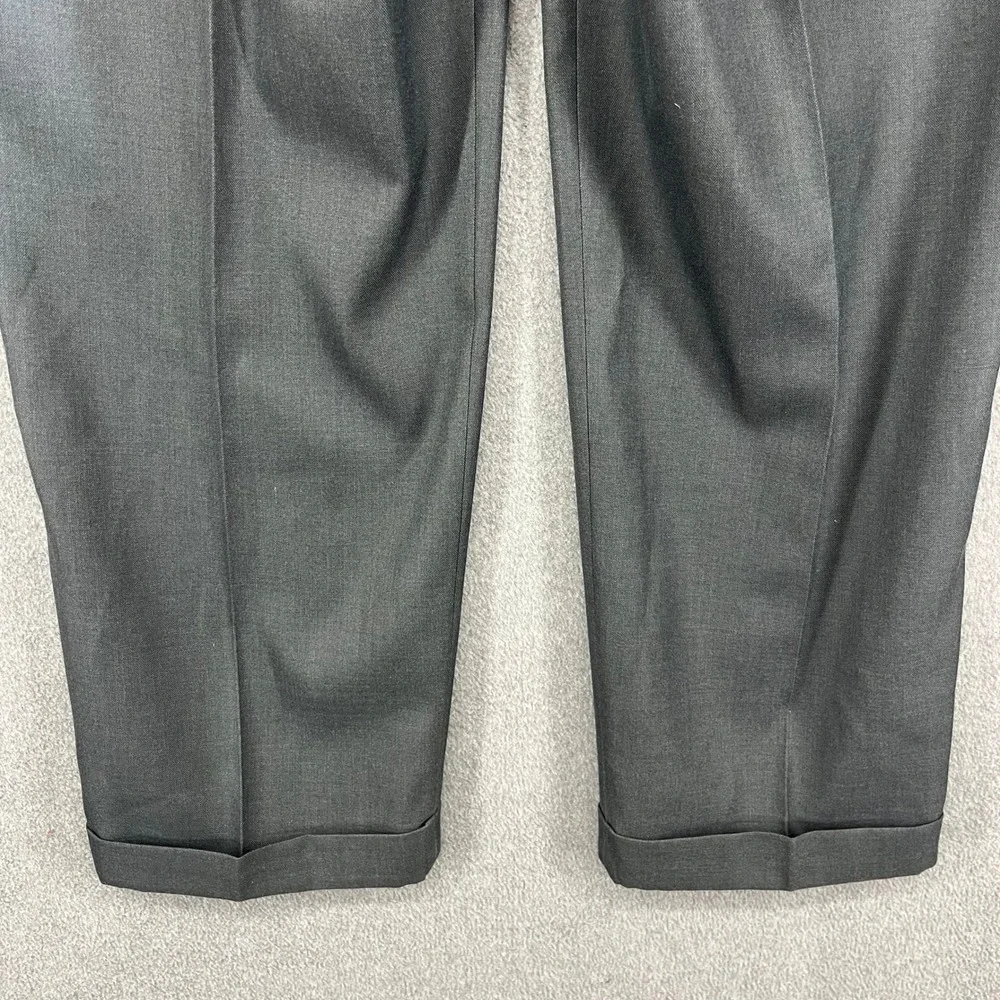 Perry Ellis Portfolio Men's Grey Pleated Dress Pants Size 33x30 Polyester Rayon‎